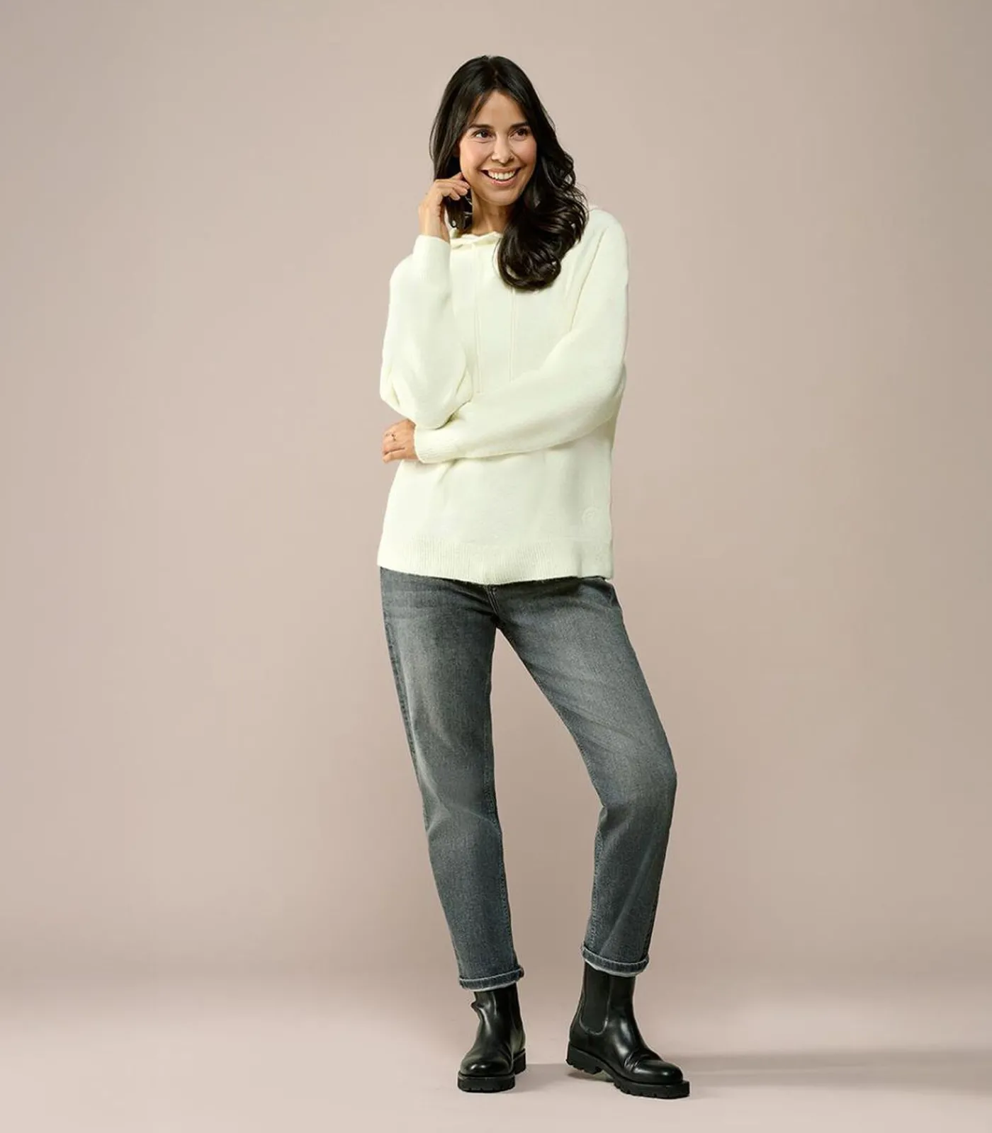 Mart Visser Caroline Tensen Canora Hoodie Off White offWhite Online