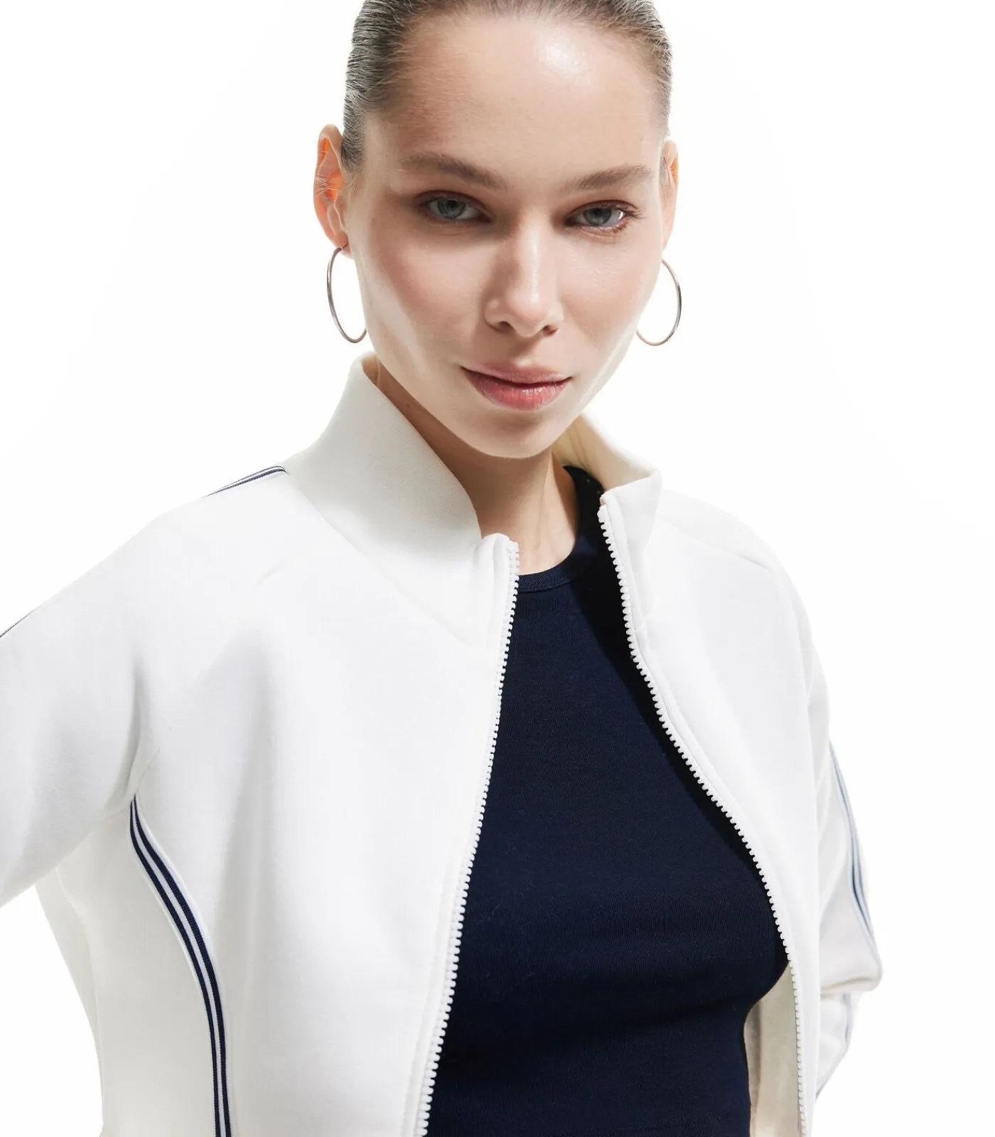 Koton Crop Sweatshirt Met Rits en Streepdetails white Discount