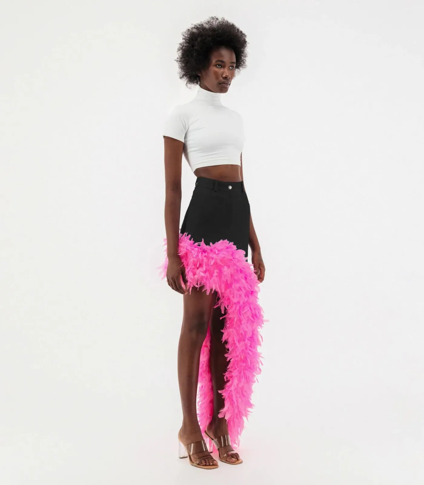 ÚCHÈ Denim asymmetrische rok met roze verenversiering pink Discount