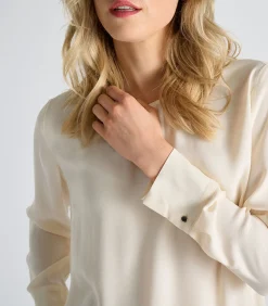 Marie Méro Ecru bloes met ronde hals en plooien vooraan creme Outlet