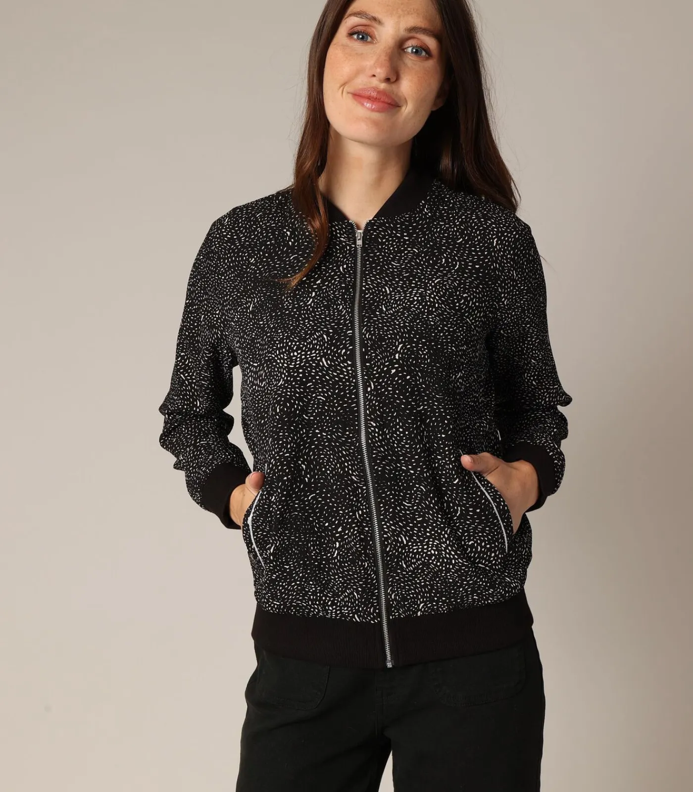 Deeluxe ELIZARA - Dames bomberjack met rits en een casual chique stijl black New