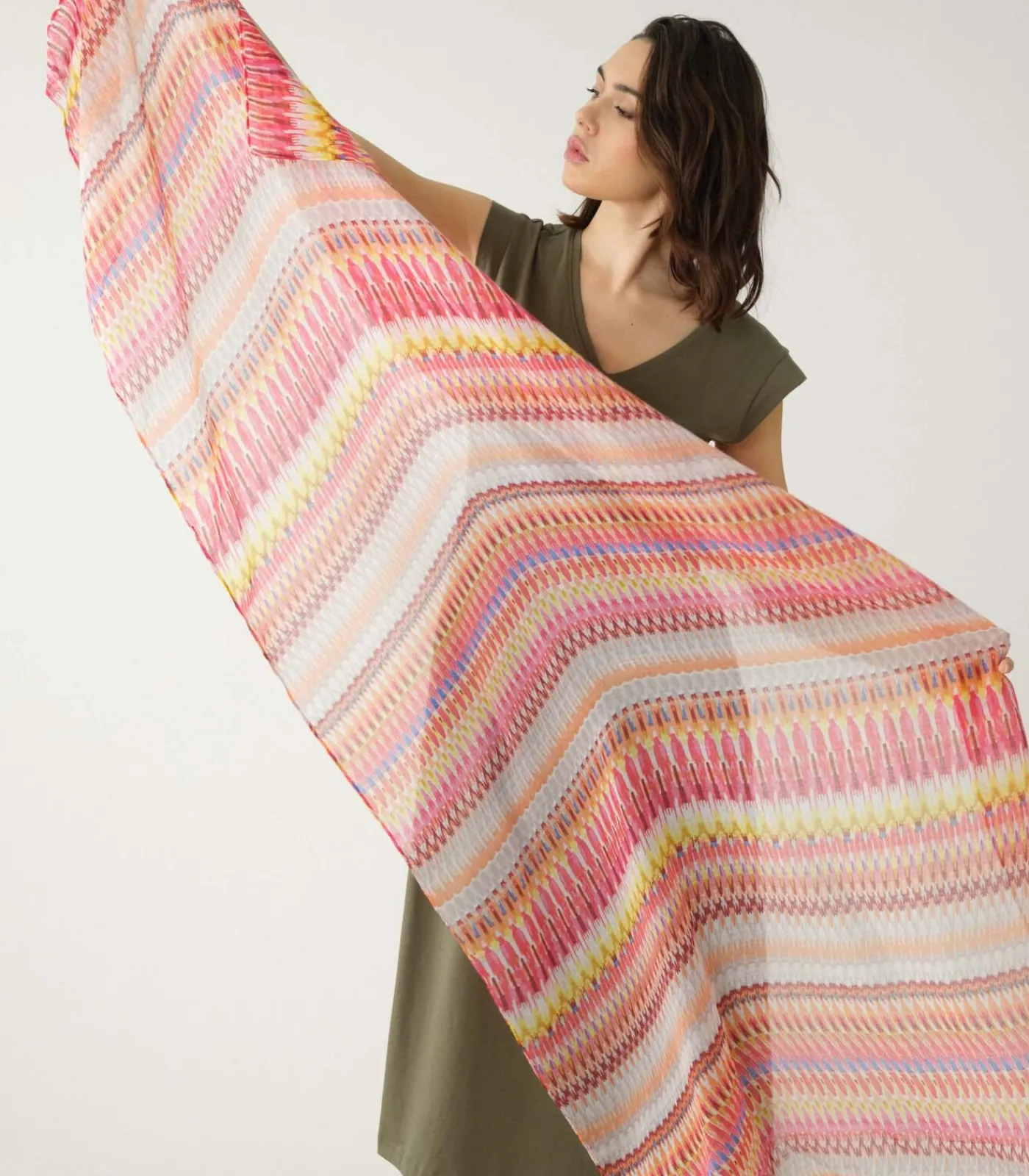 Deeluxe FRANCISCA - Cheche met geometrische patronen pink