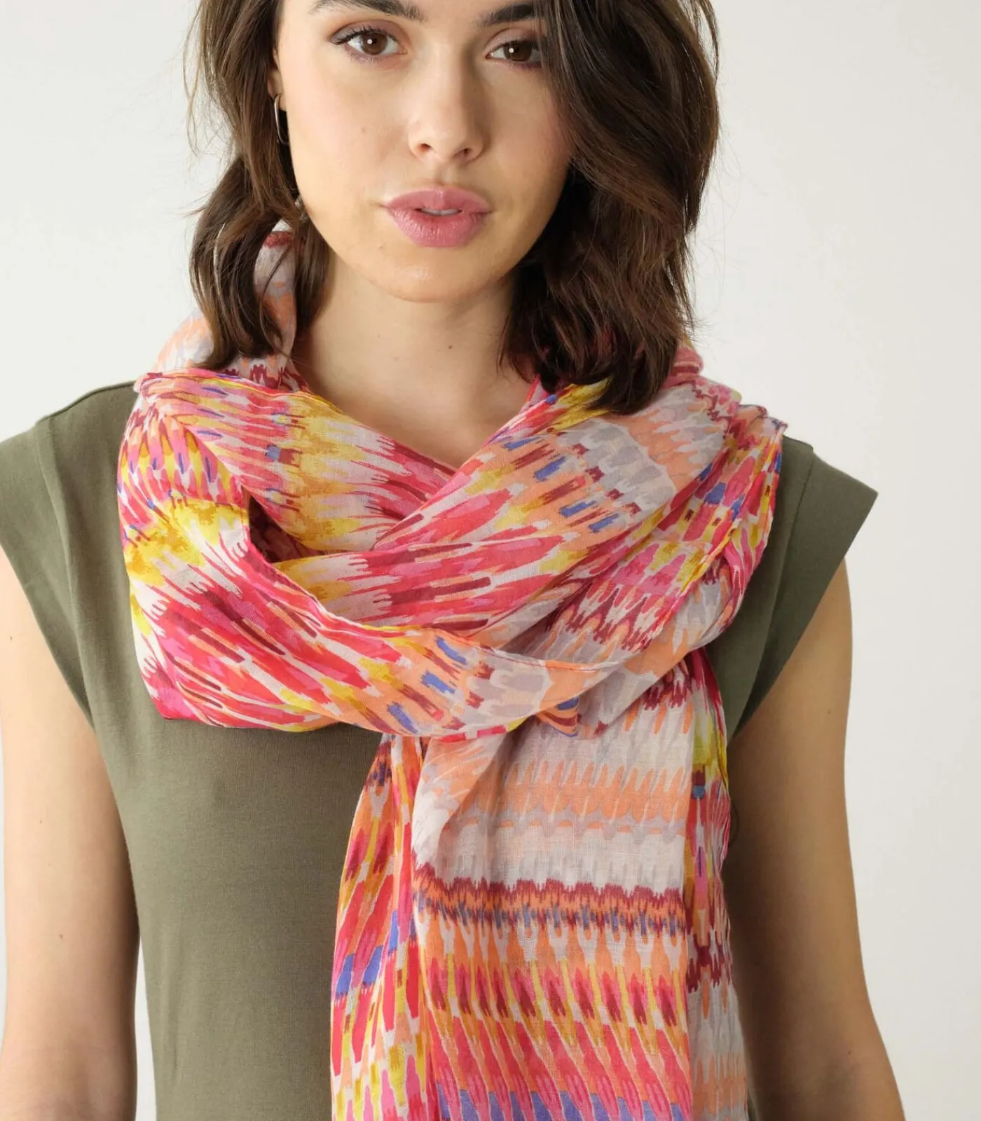 Deeluxe FRANCISCA - Cheche met geometrische patronen pink