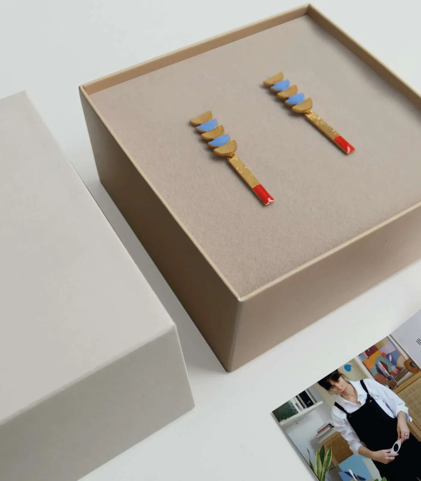 Joidart Geometrische en kleurrijke Somni oorbellen multicolor Online