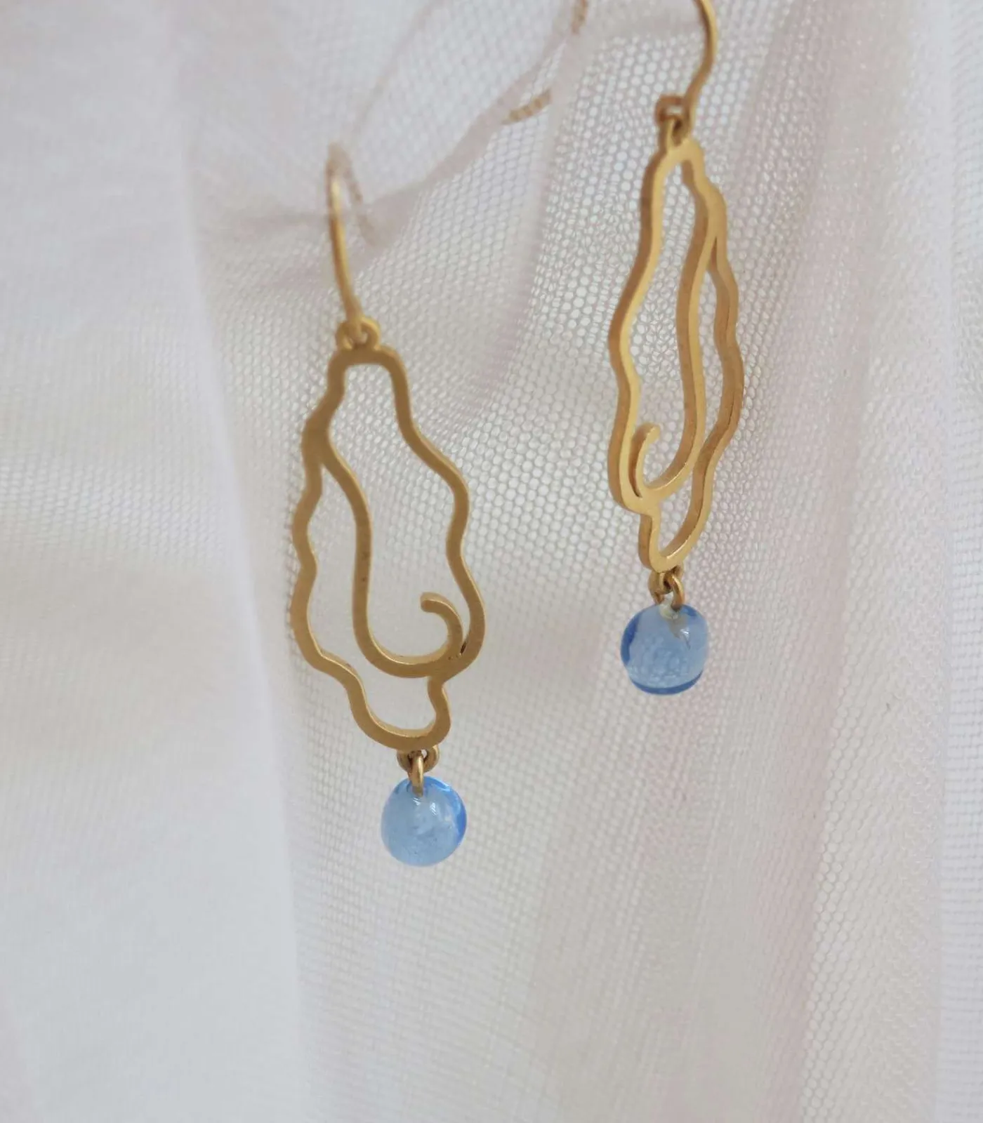 Joidart Gouden oorbellen Gaudí Jewelry La Pedrera gold