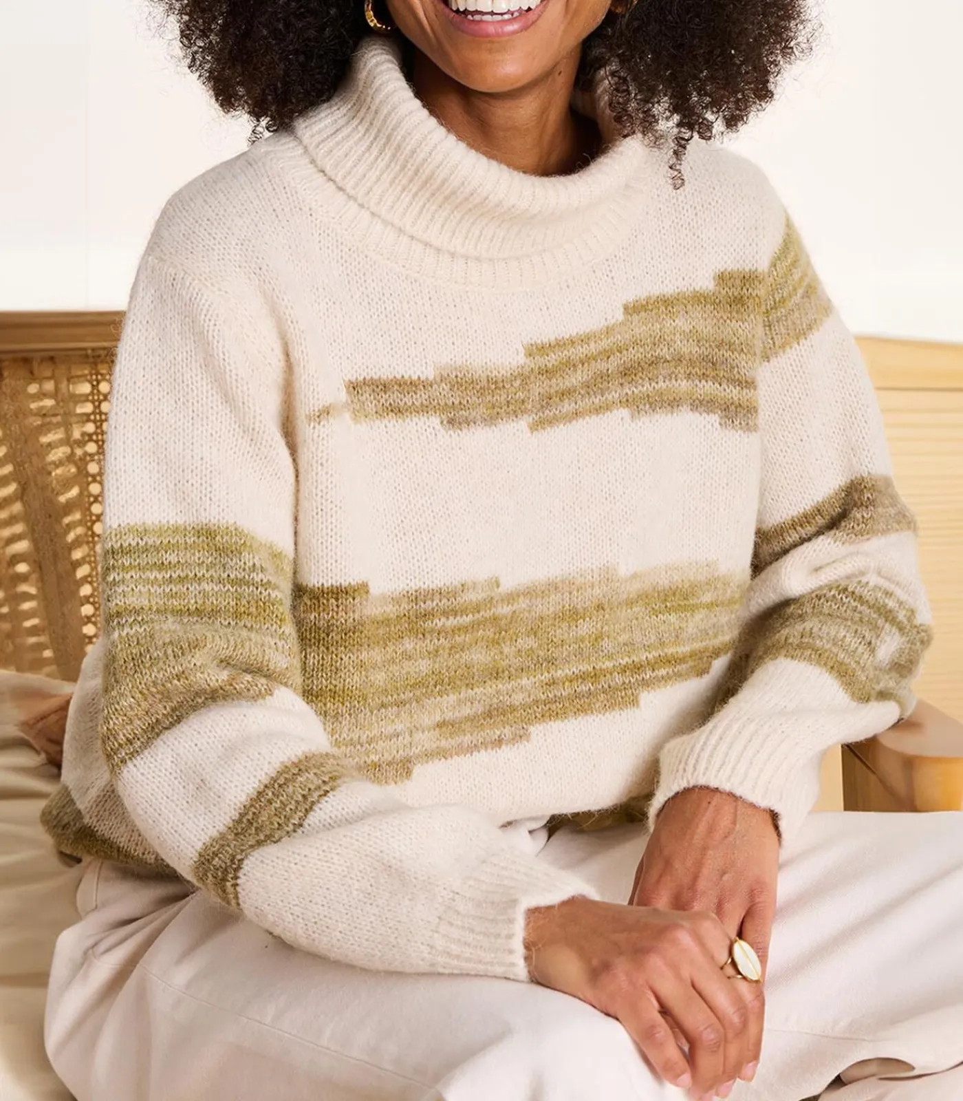 La Fée Maraboutée Korte bicolor trui met coltrui en patroon beige New