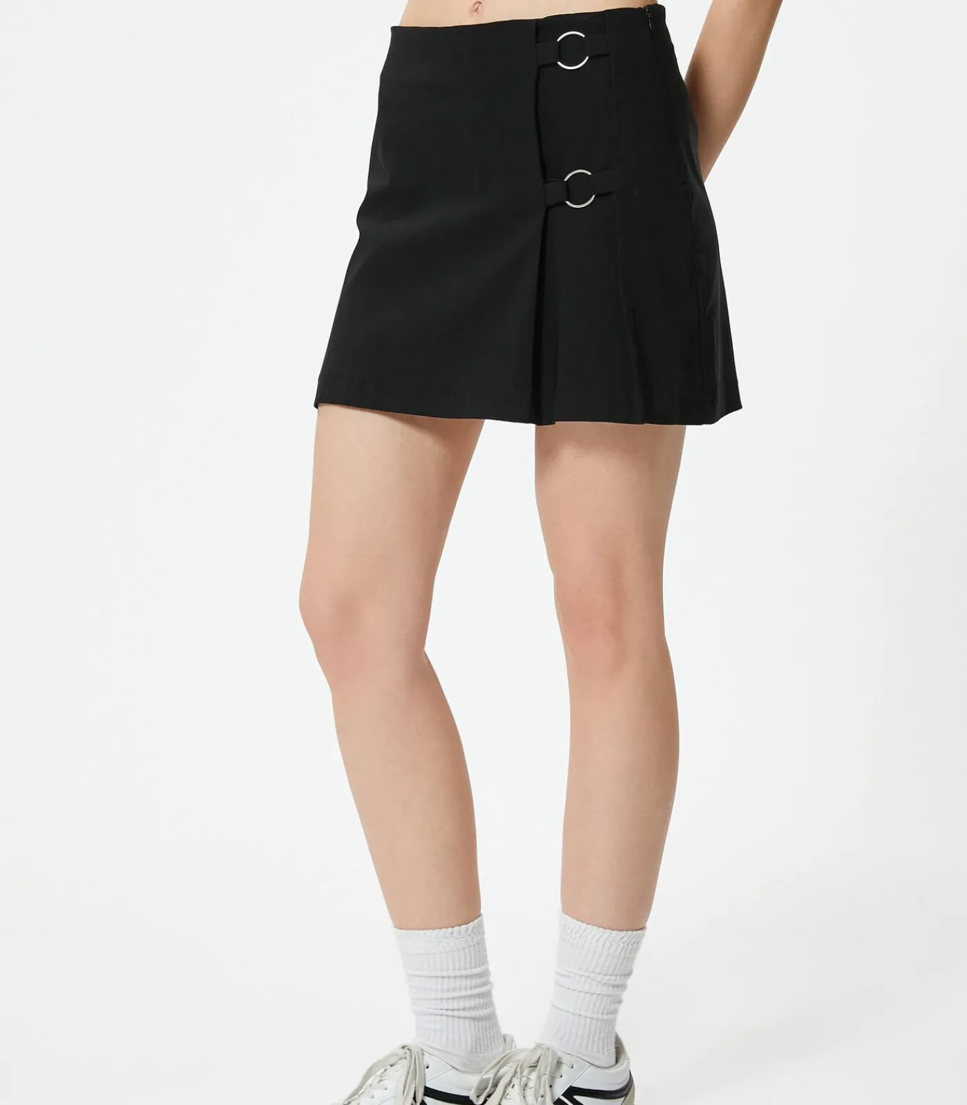 Koton Mini-lengte Normale taille Broekenrots black Online