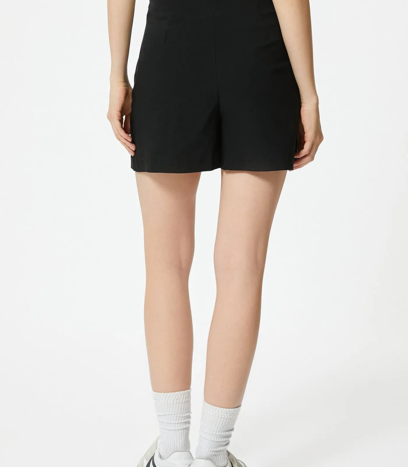 Koton Mini-lengte Normale taille Broekenrots black Online