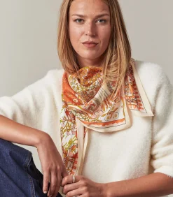 Deeluxe OANA - Felgekleurde sjaal met bloemenprint orange Hot