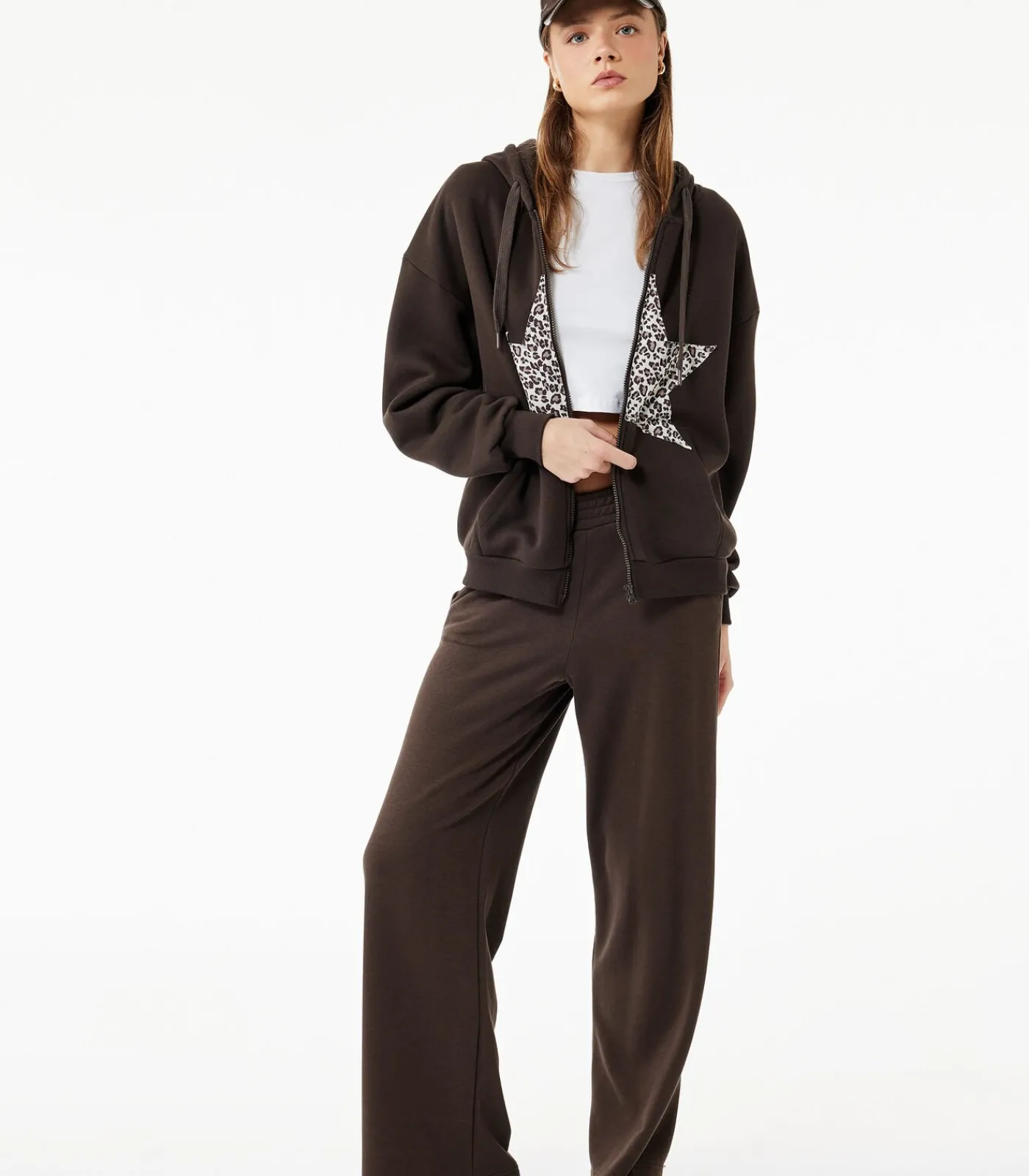 Koton Oversized Sweatshirt met Sterapplicatie brown