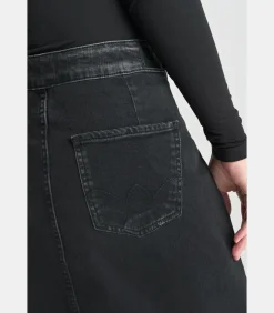 Le Temps des Cerises Rok recht van jeans RAPHI black New