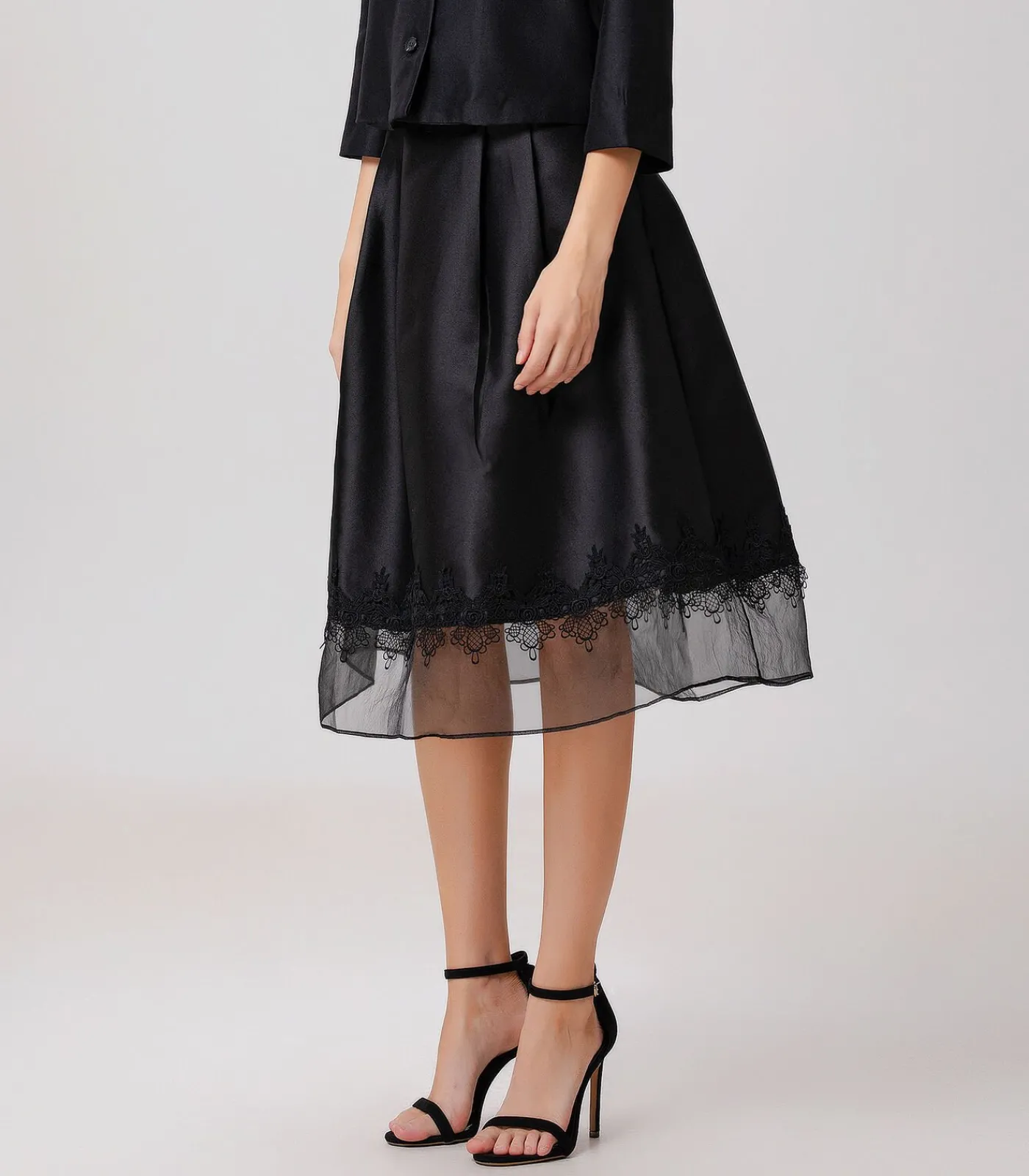 Smart & Joy Rok van organza en tafzijde met kanten rand black Hot