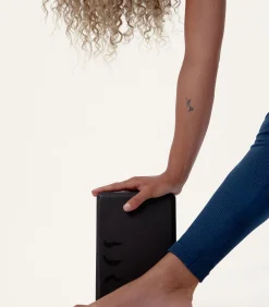 Born Living Yoga Set Van Yoga Blokke black Discount