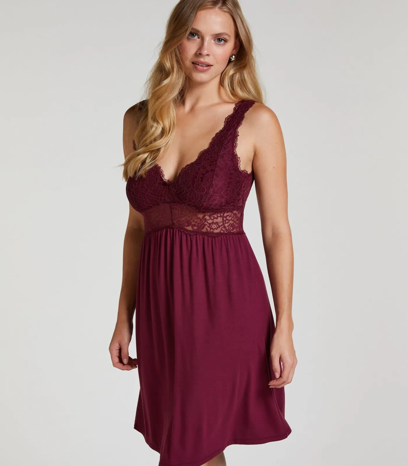 Hunkemöller Slipdress Nora Lace purple Clearance
