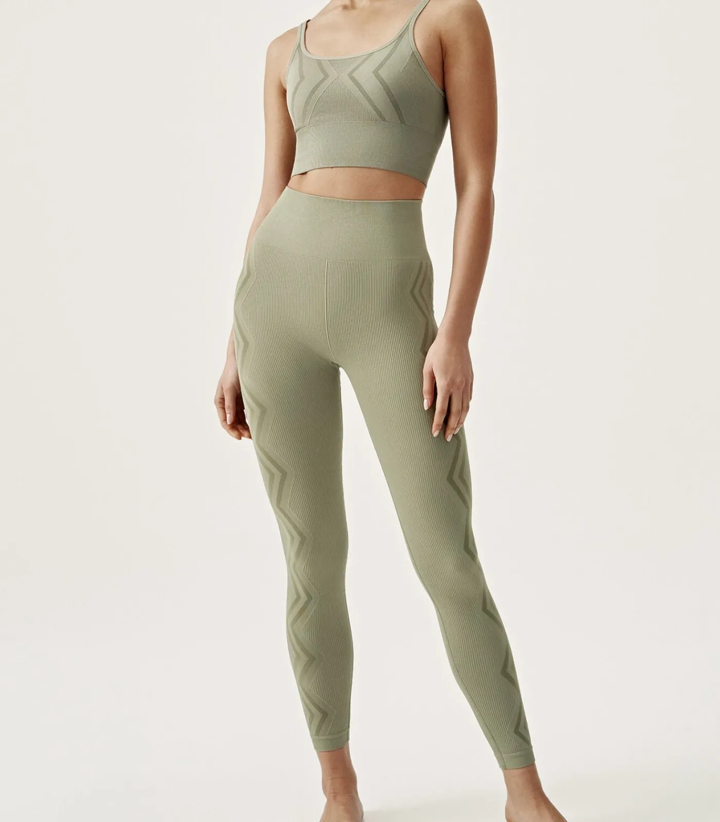 Born Living Yoga Sportbeha Kasama green Online