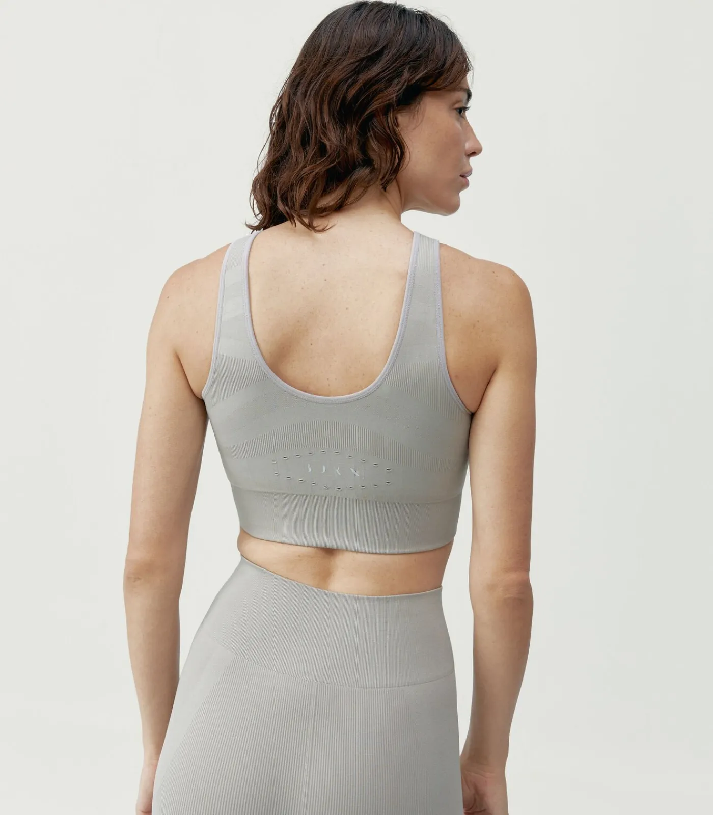 Born Living Yoga Top Alana-schimmels lightGreen Sale