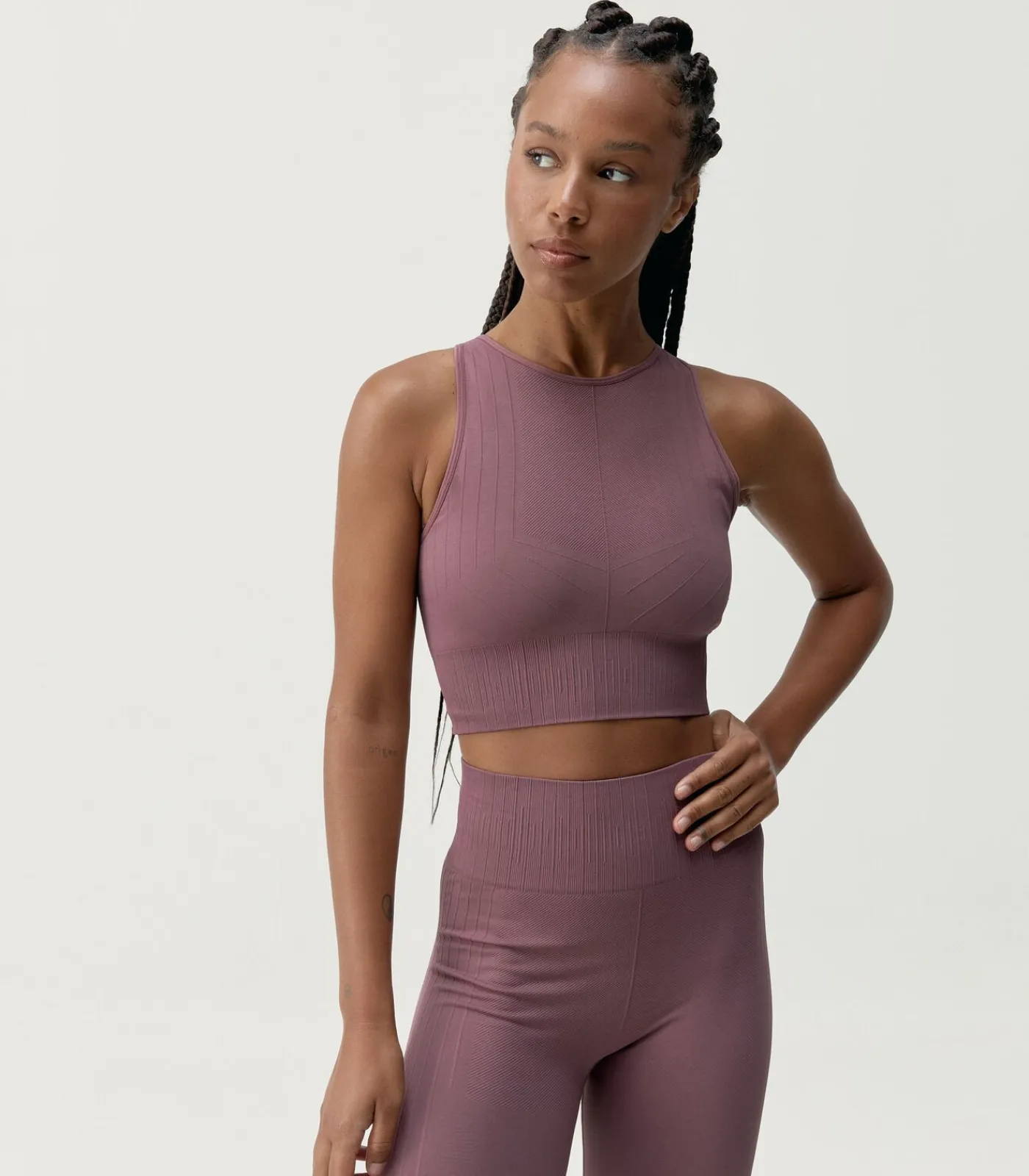 Born Living Yoga Top Nawal roseGold New