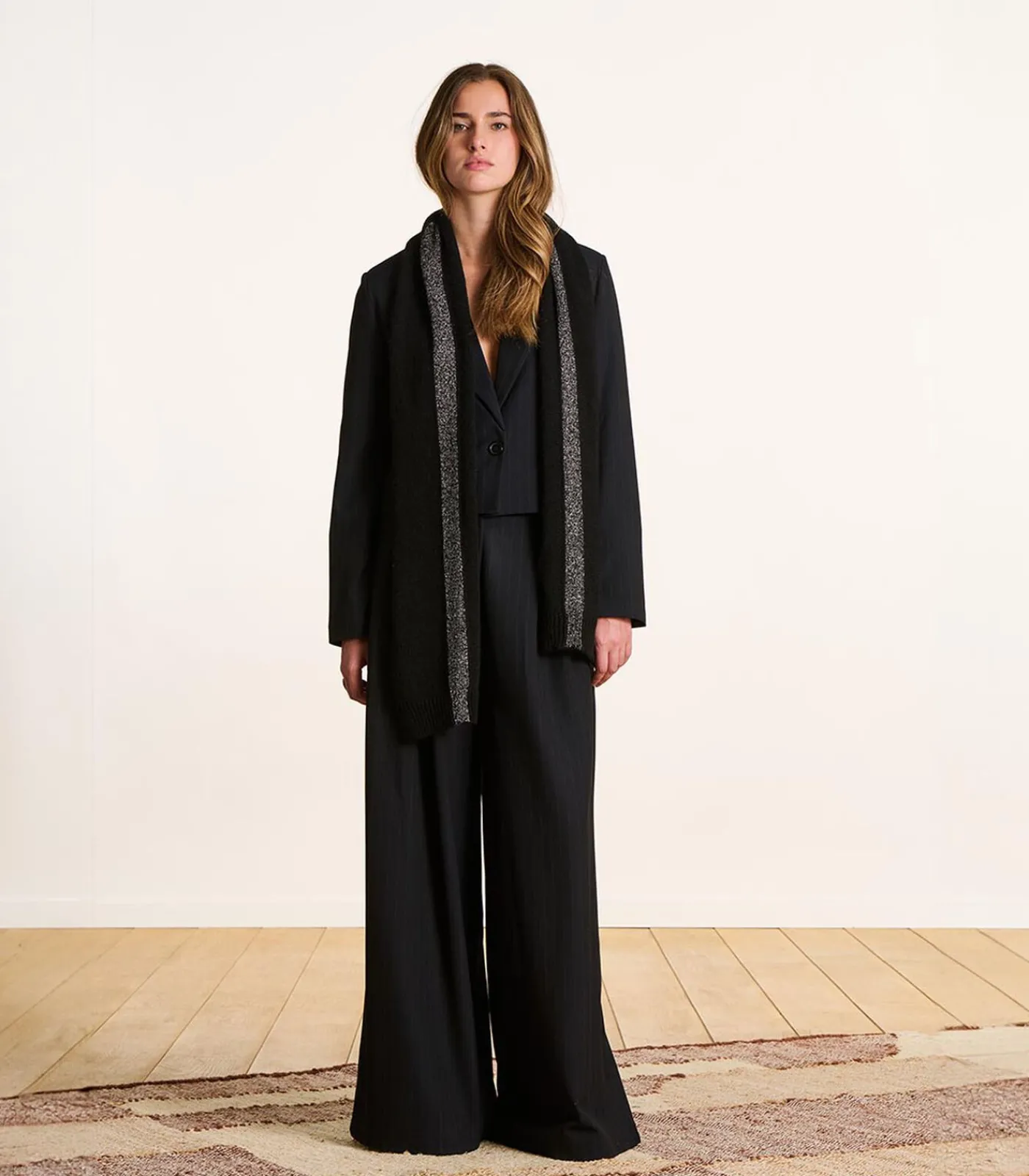 La Fée Maraboutée Zwarte gebreide sjaal met zilveren lurex black Best