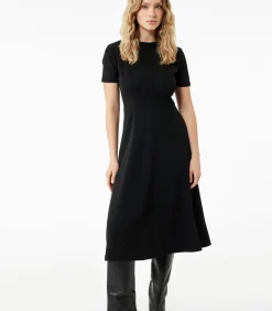 Koton Zwarte Midi-jurk Slanke Pasvorm Korte Mouwen black Clearance